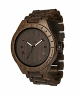 LAiMER Holzuhr - Armbanduhr Black Edition aus Edelholz - Holz - Uhr- analoge Herren Quarzuhr mit Leuchtzeiger - Ø 50mm - Zero Waste Verpackung aus Naturholz - 1